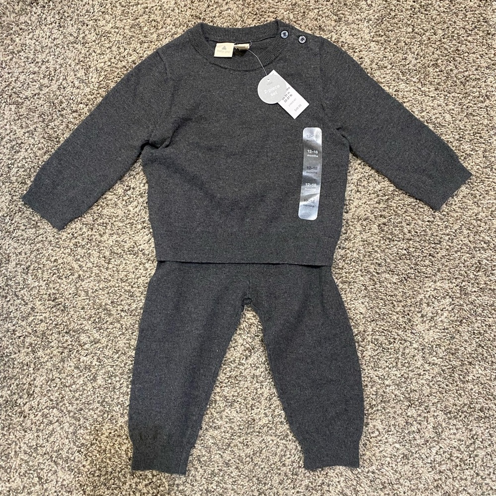 NWT Baby Gap Gray Sweater Set - 12-18M
